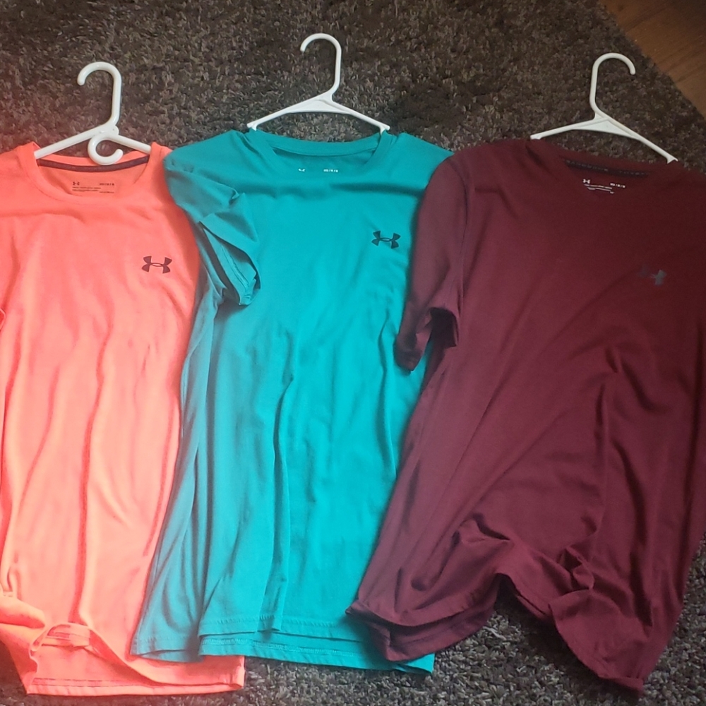 Underarmour shirts
